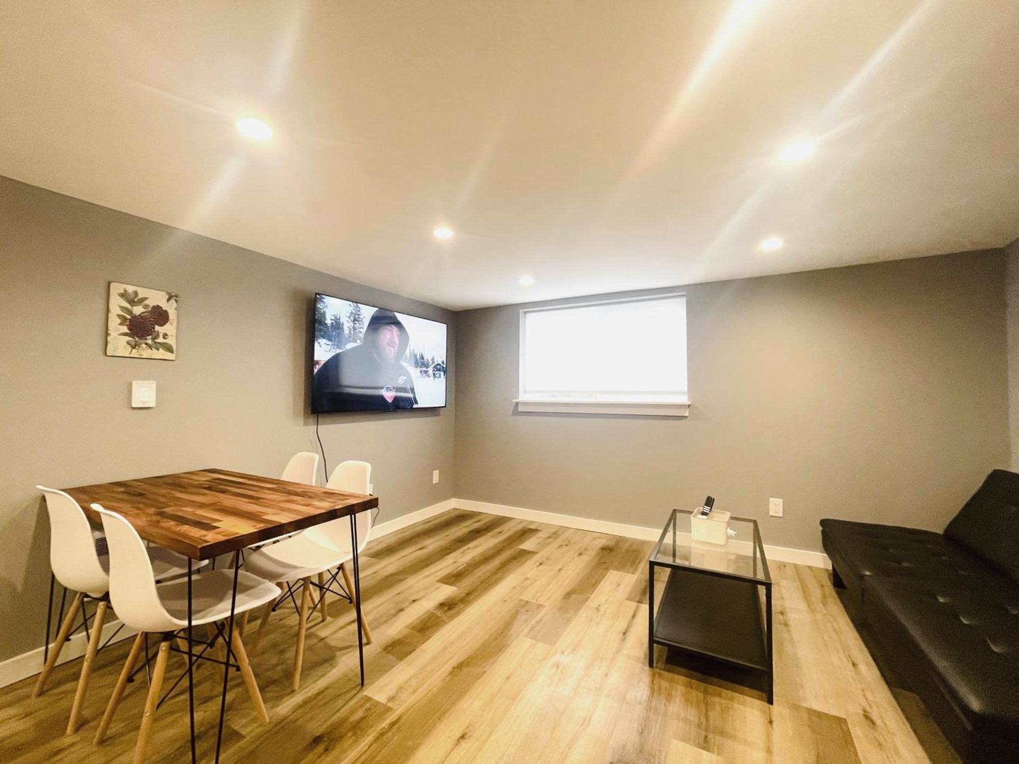 Green Lake 1St Line Home D Full Modern Remodeled 시애틀 외부 사진