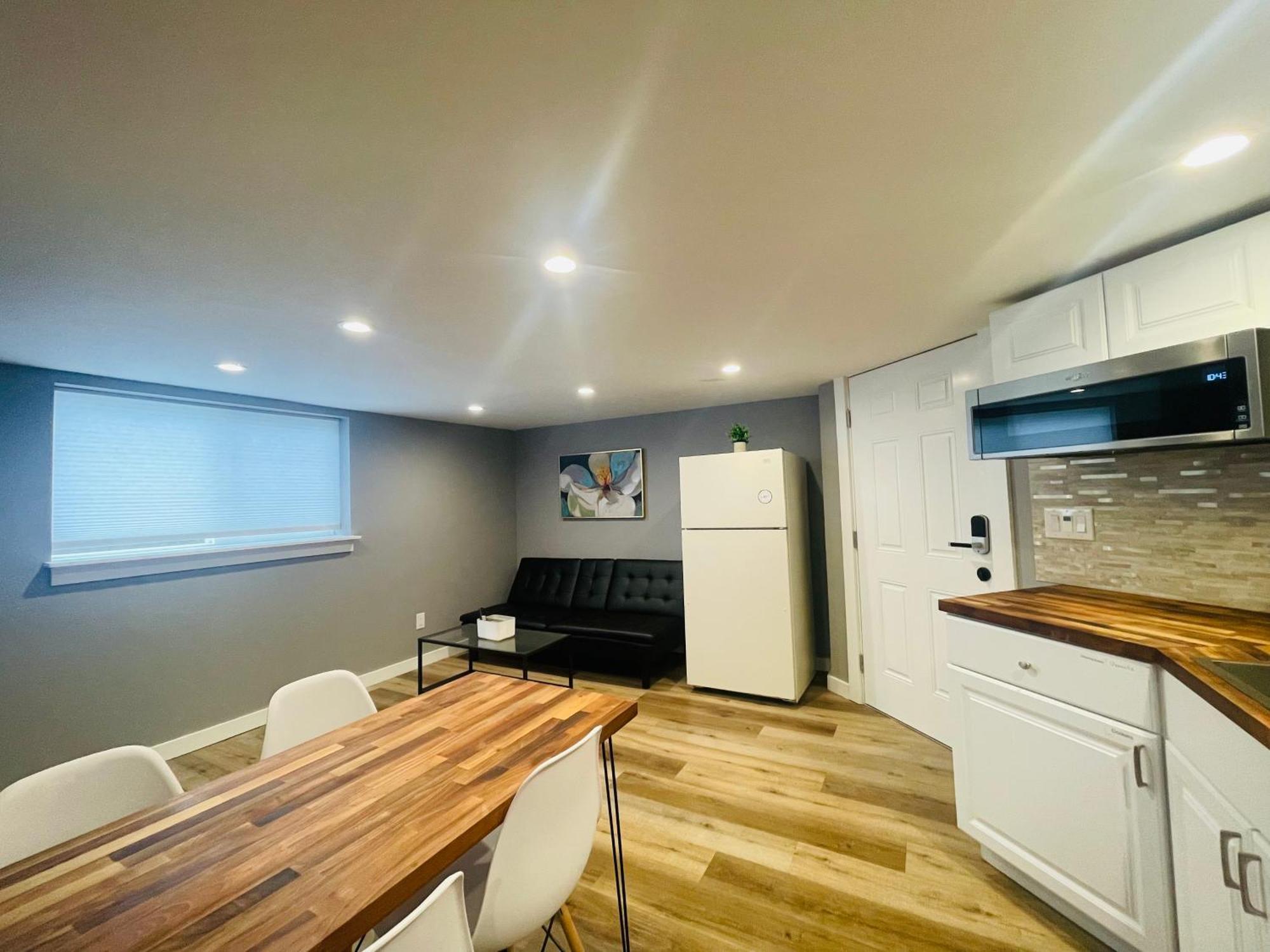 Green Lake 1St Line Home D Full Modern Remodeled 시애틀 외부 사진