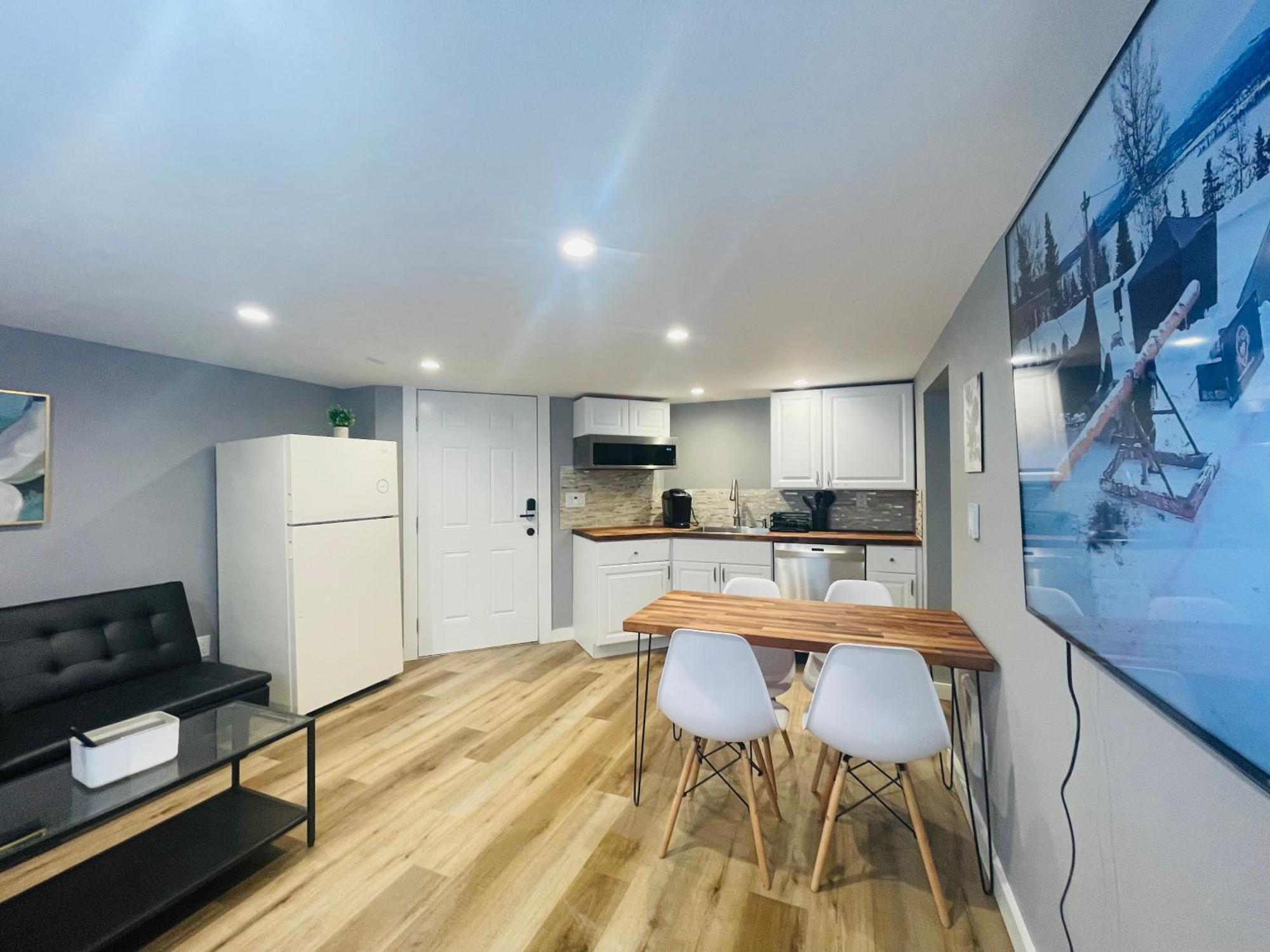 Green Lake 1St Line Home D Full Modern Remodeled 시애틀 외부 사진